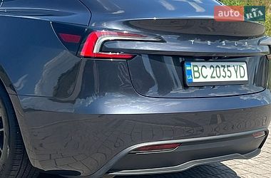 Седан Tesla Model 3 2024 в Стрые