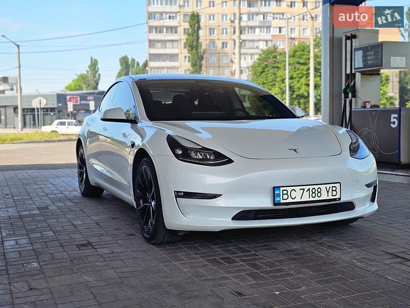 Tesla Model 3 2021 Tesla Model 3 2021