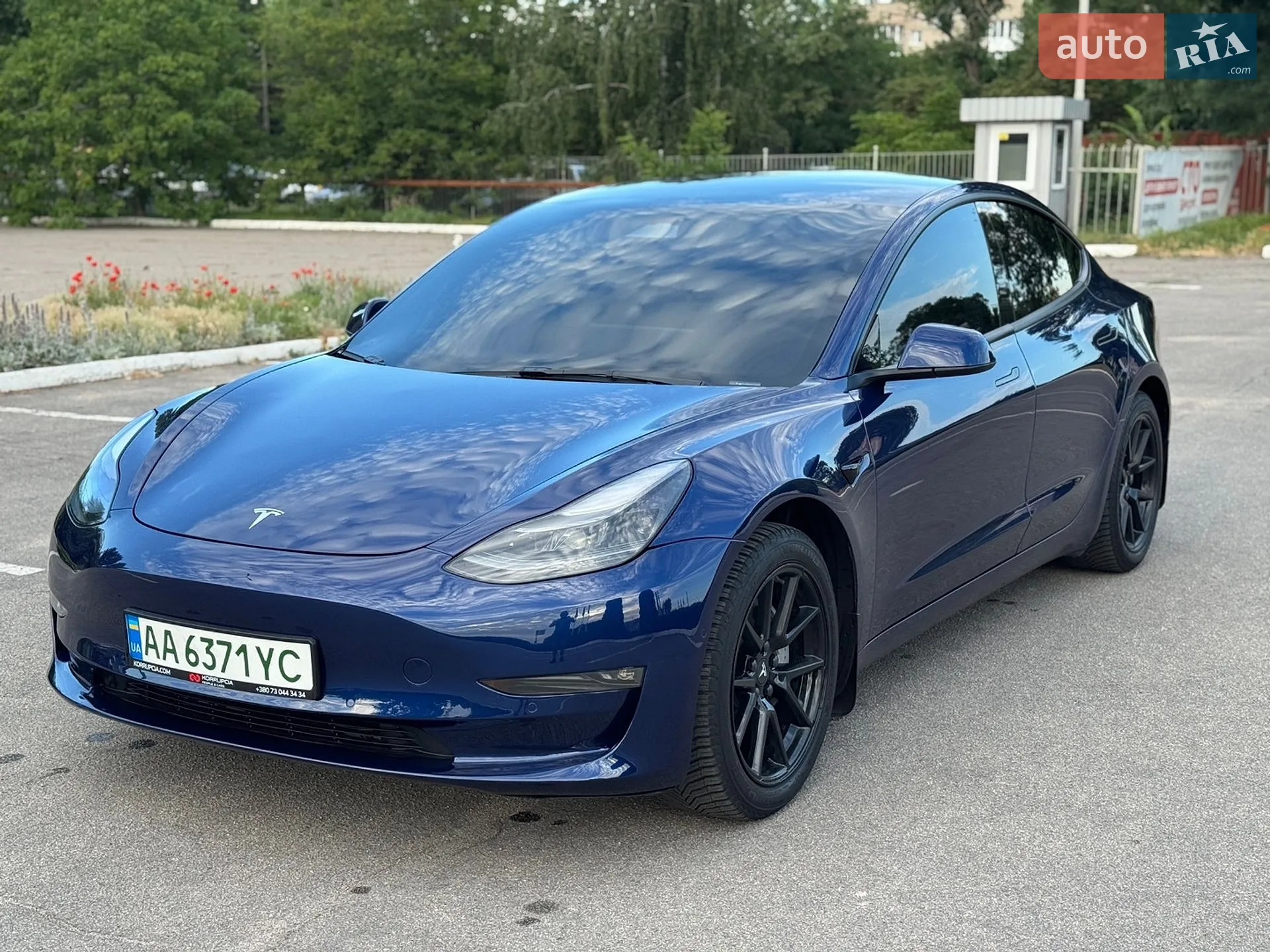 Tesla Model 3 2022 VIN 5YJ3E1EB1NF335677 фото оголошення 6 з 45