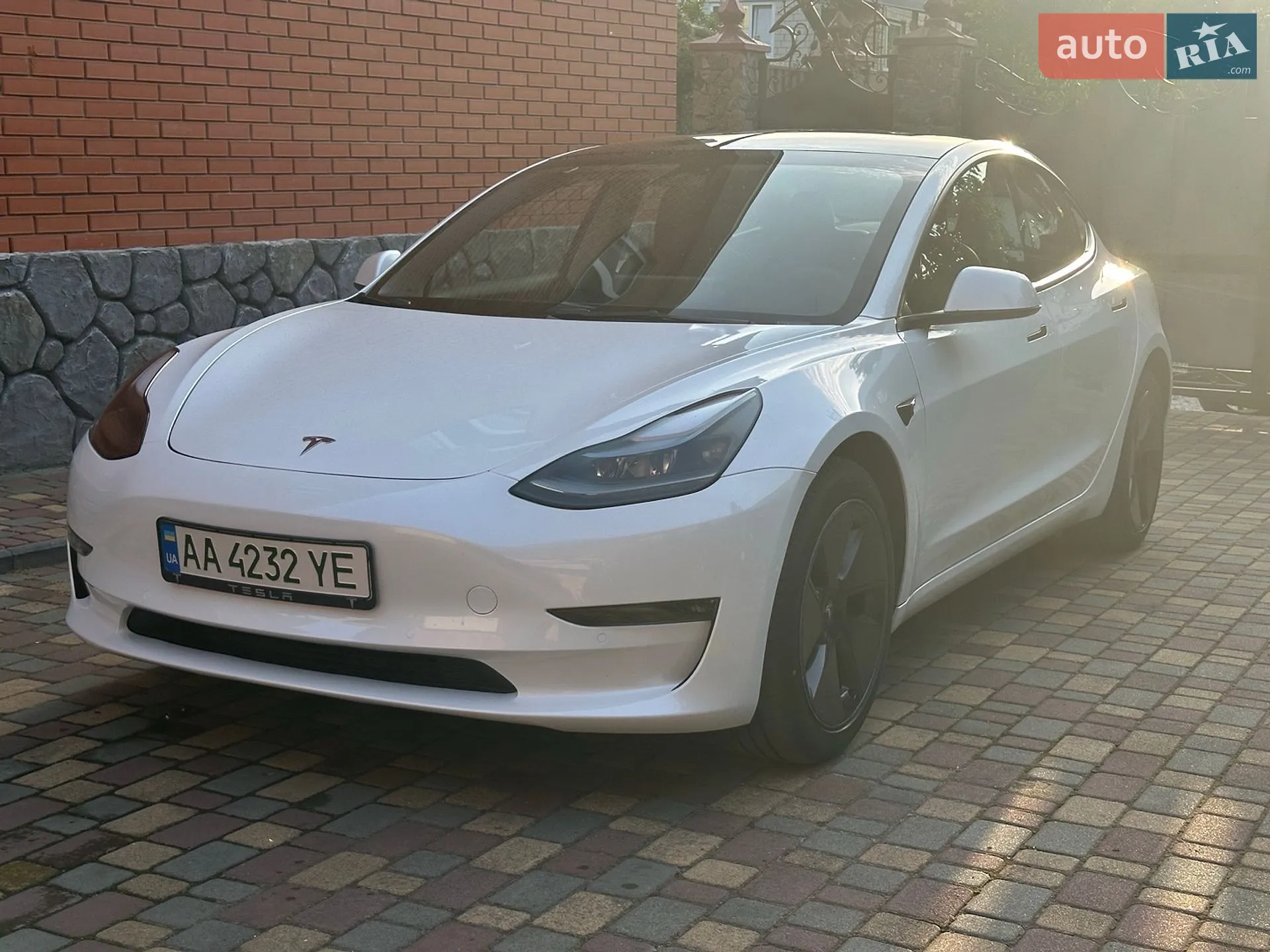 2022 Tesla Model 3 - мініатюра 2