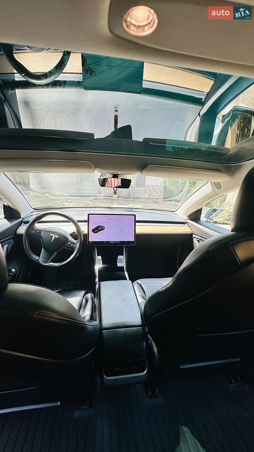2019 Tesla Model 3 - мініатюра 10