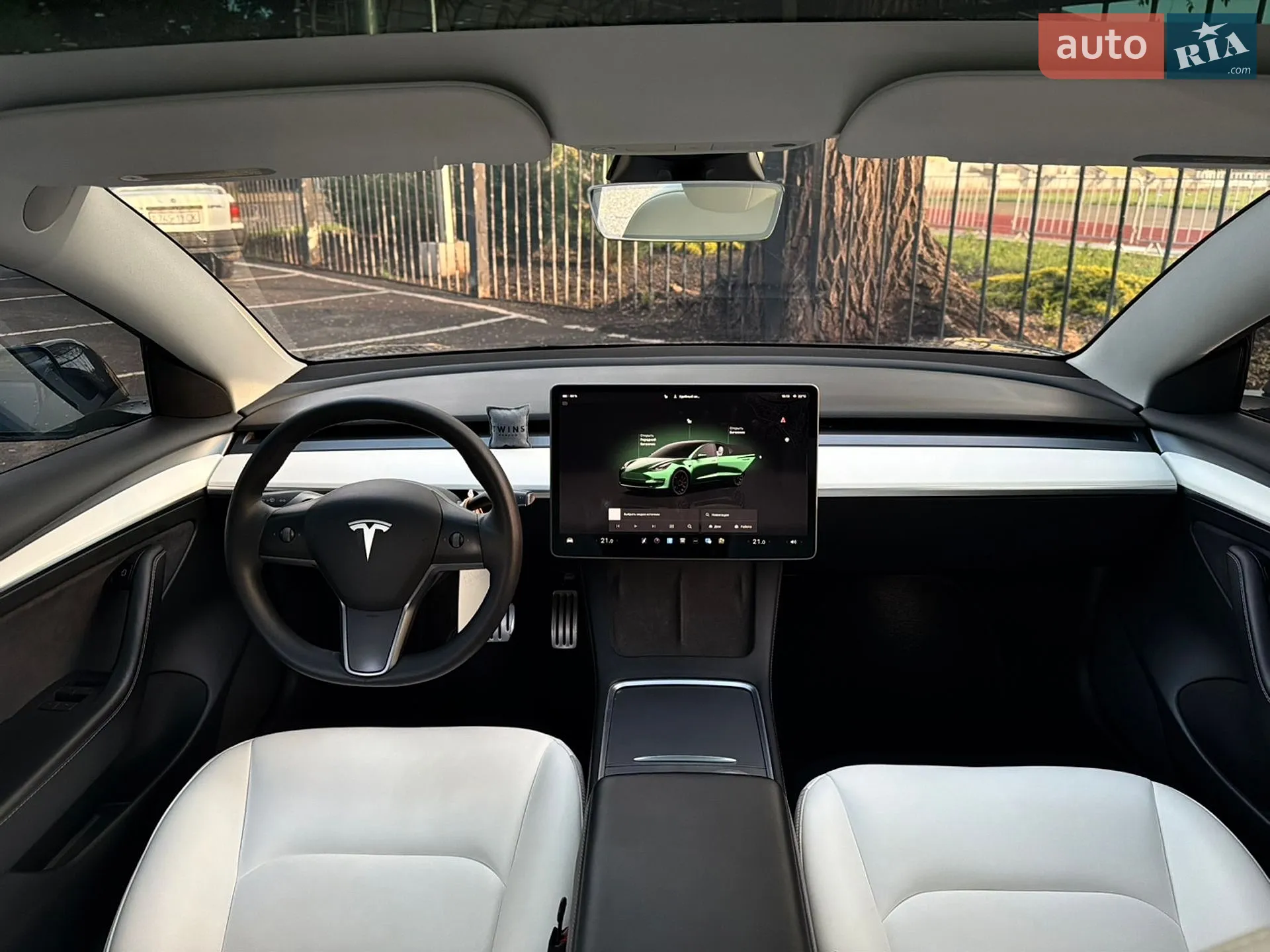 2022 Tesla Model 3 - мініатюра 14