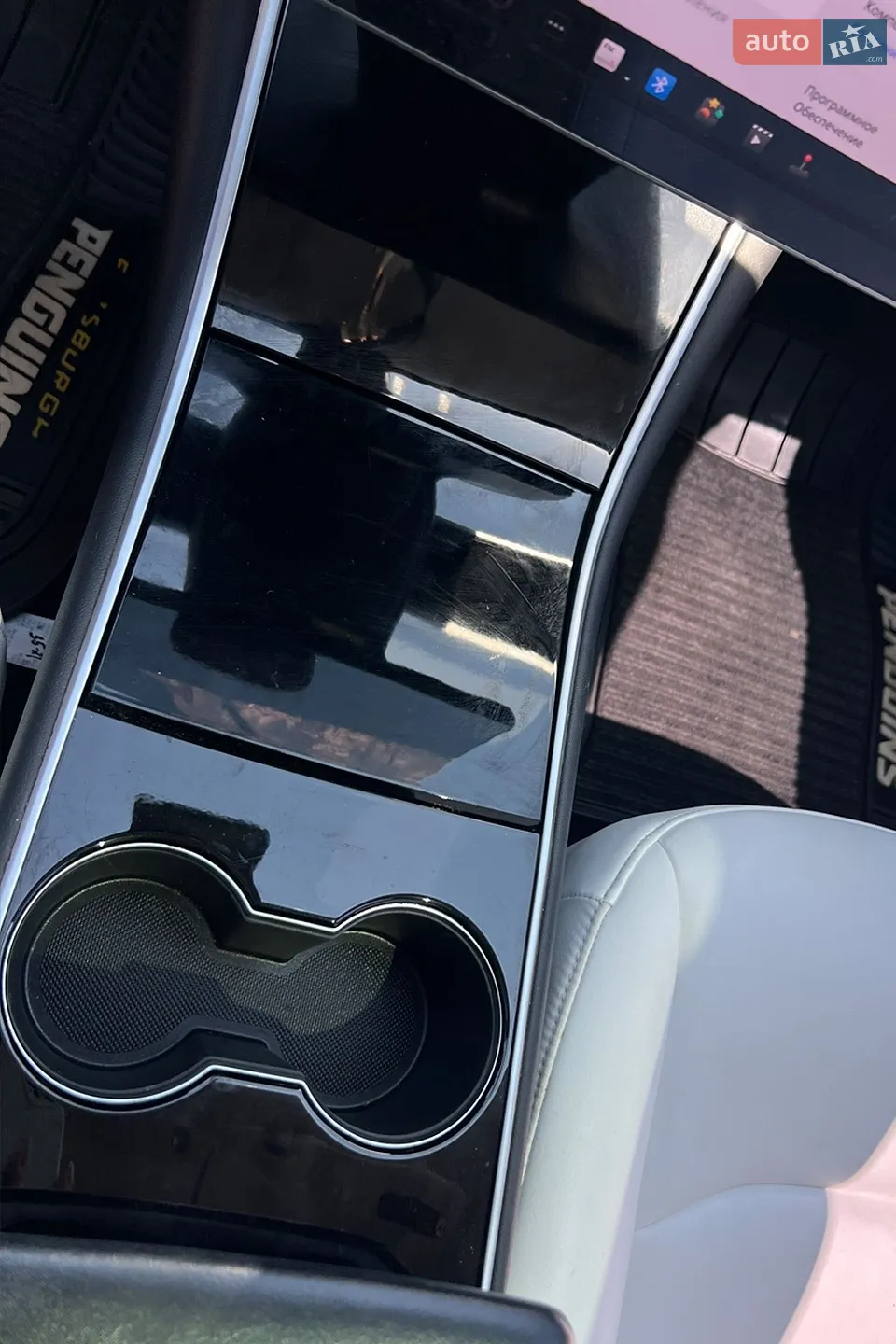 2019 Tesla Model 3 - мініатюра 15
