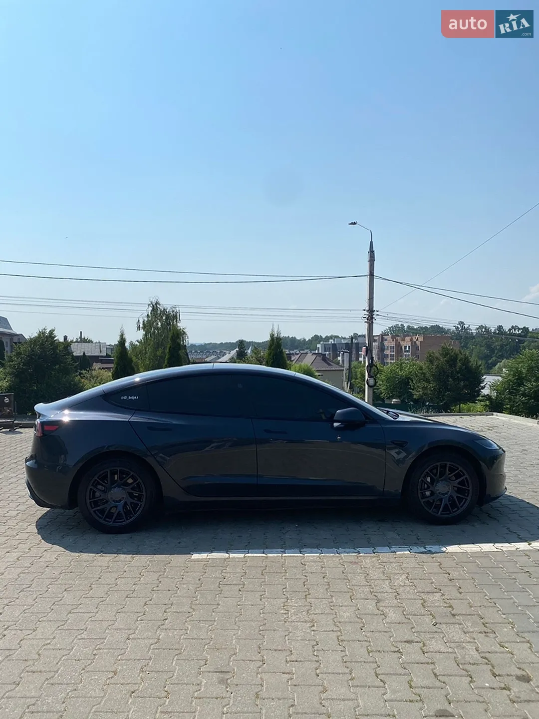 2025 Tesla Model 3 - мініатюра 7