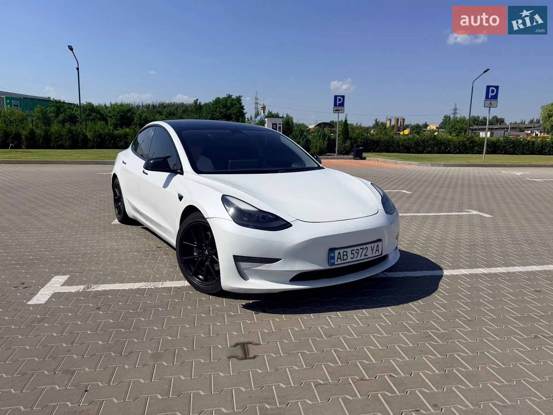 2020 Tesla Model 3 - фото 1