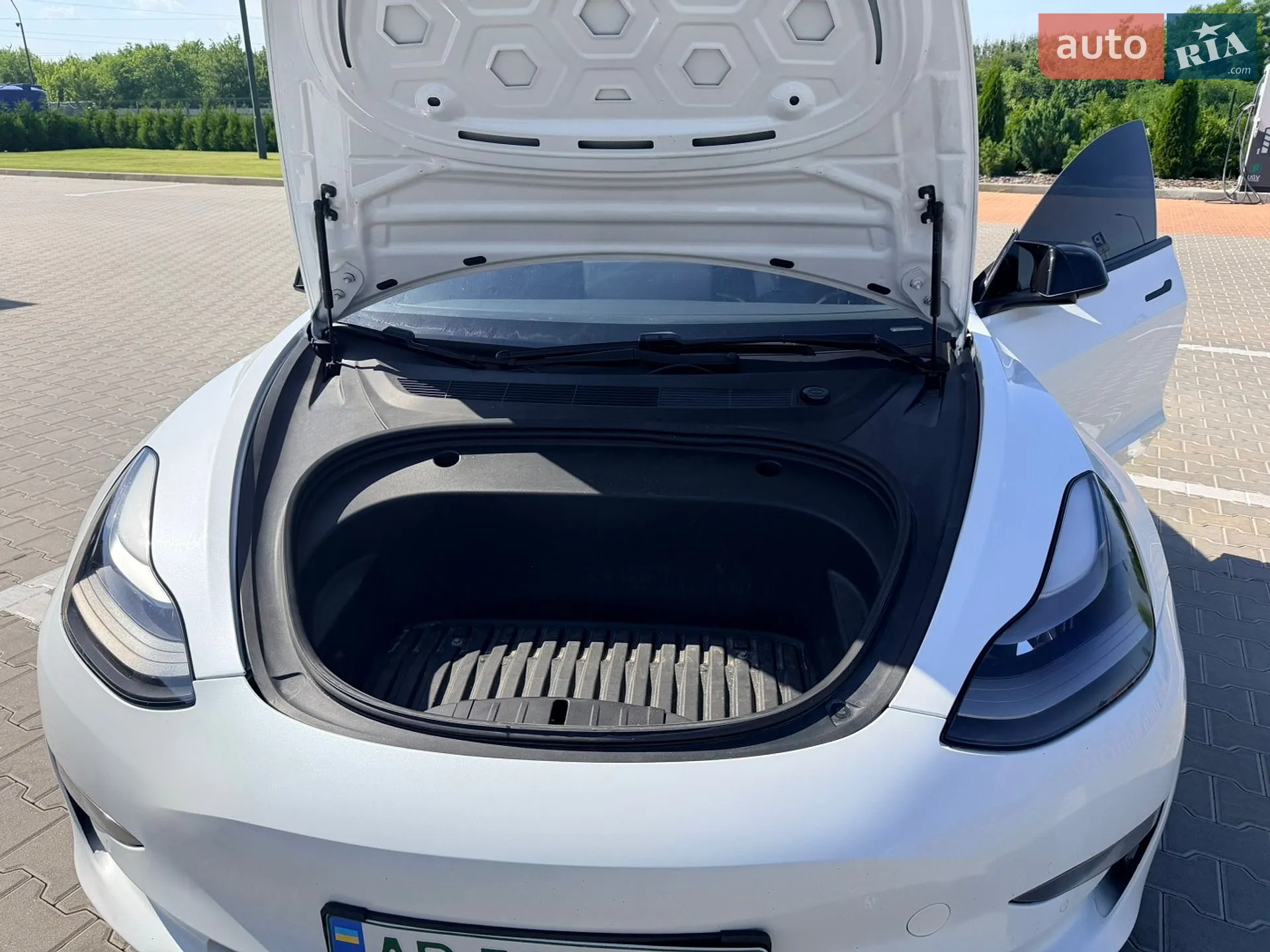 2020 Tesla Model 3 - мініатюра 13