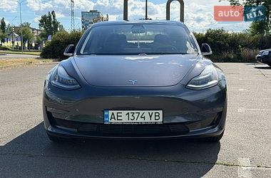 Седан Tesla Model 3 2018 в Кривому Розі