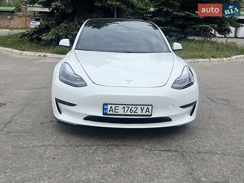 Tesla Model 3 2021 Tesla Model 3 2021