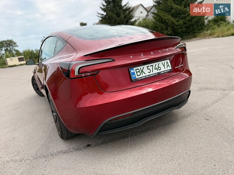 Седан Tesla Model 3 2025 в Рівному фото 20 Седан Tesla Model 3 2025 в Рівному