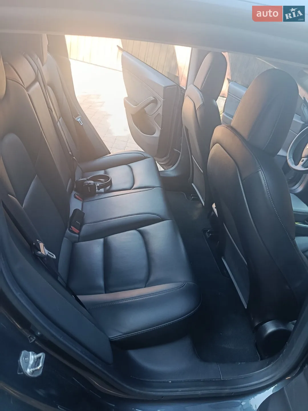 2019 Tesla Model 3 - мініатюра 8