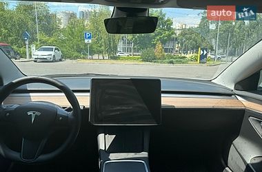 Седан Tesla Model 3 2022 в Днепре