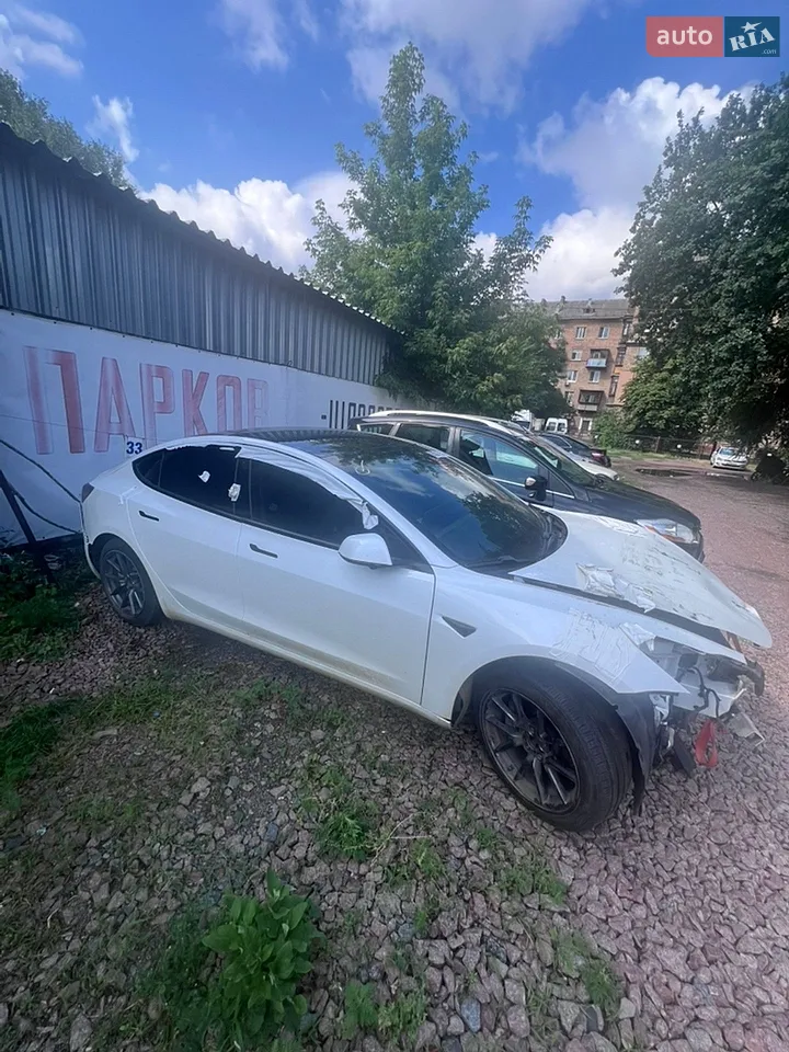 2020 Tesla Model 3 - мініатюра 16