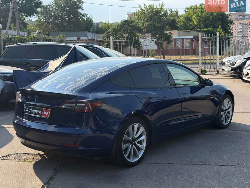Седан Tesla Model 3 2018 в Харькове