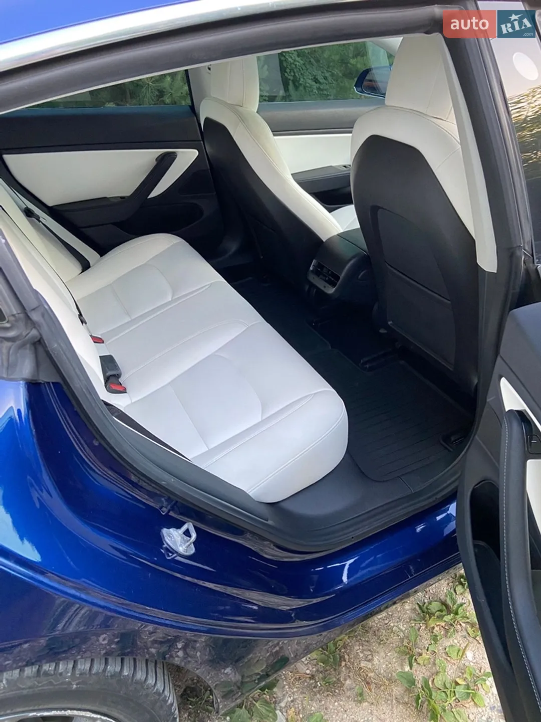 2019 Tesla Model 3 - мініатюра 11