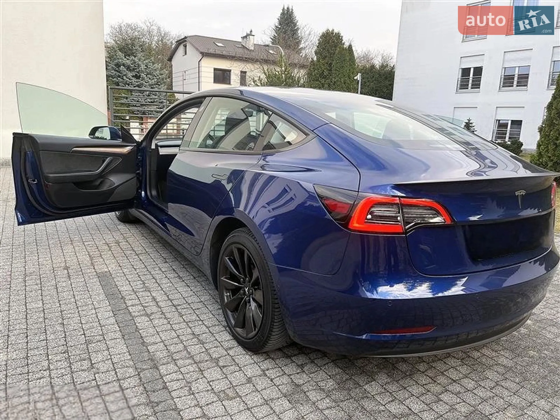 2022 Tesla Model 3 - мініатюра 8