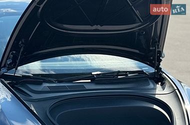 Седан Tesla Model 3 2024 в Ровно