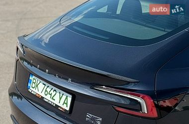 Седан Tesla Model 3 2024 в Ровно
