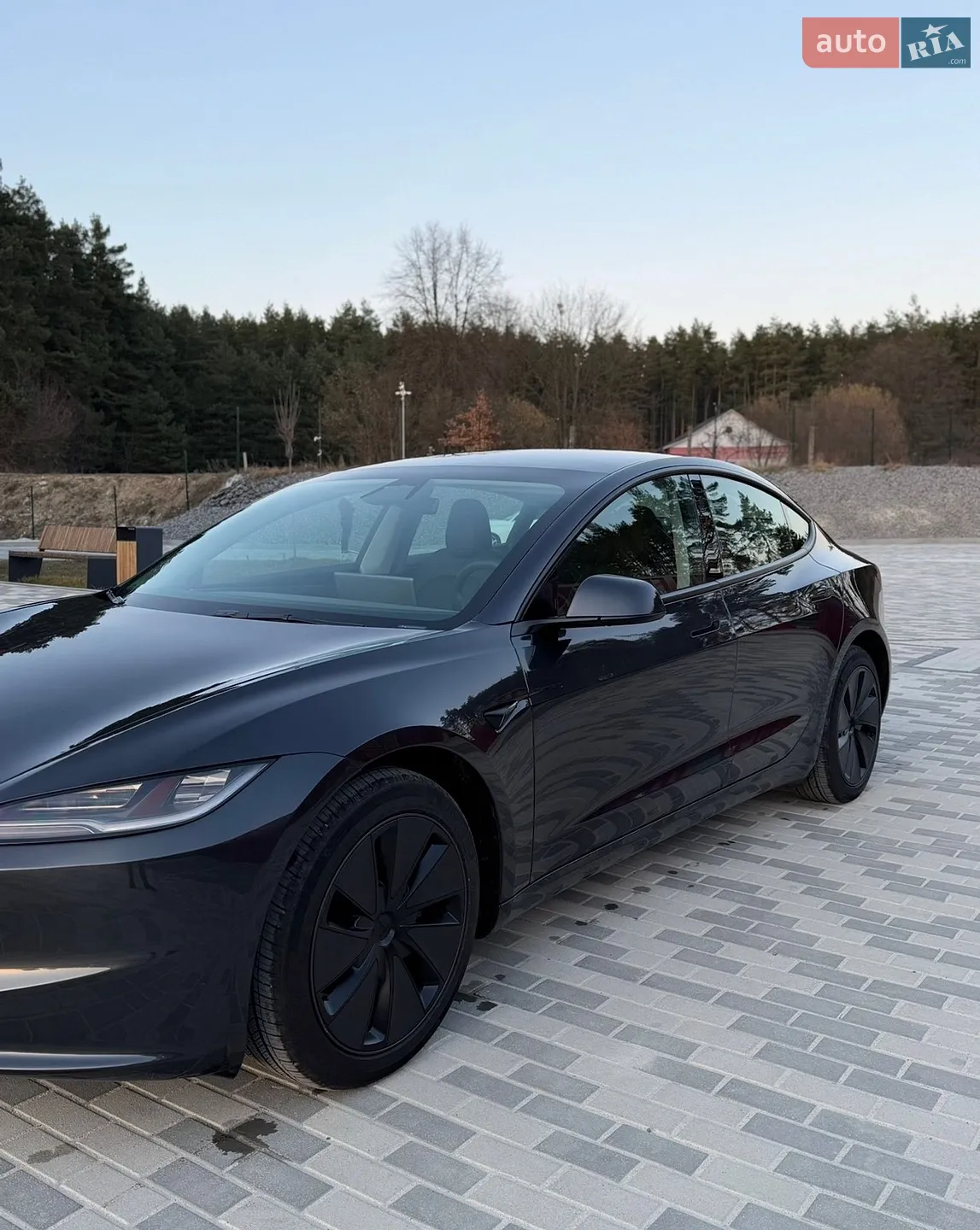 2024 Tesla Model 3 - мініатюра 3