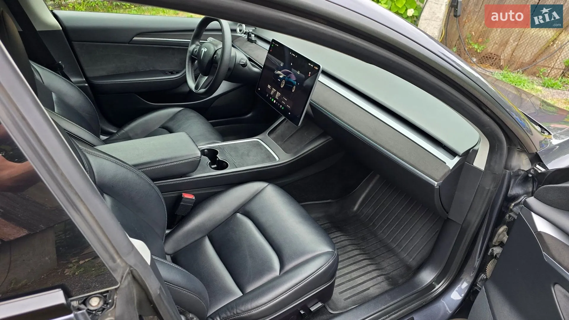 2022 Tesla Model 3 - мініатюра 9