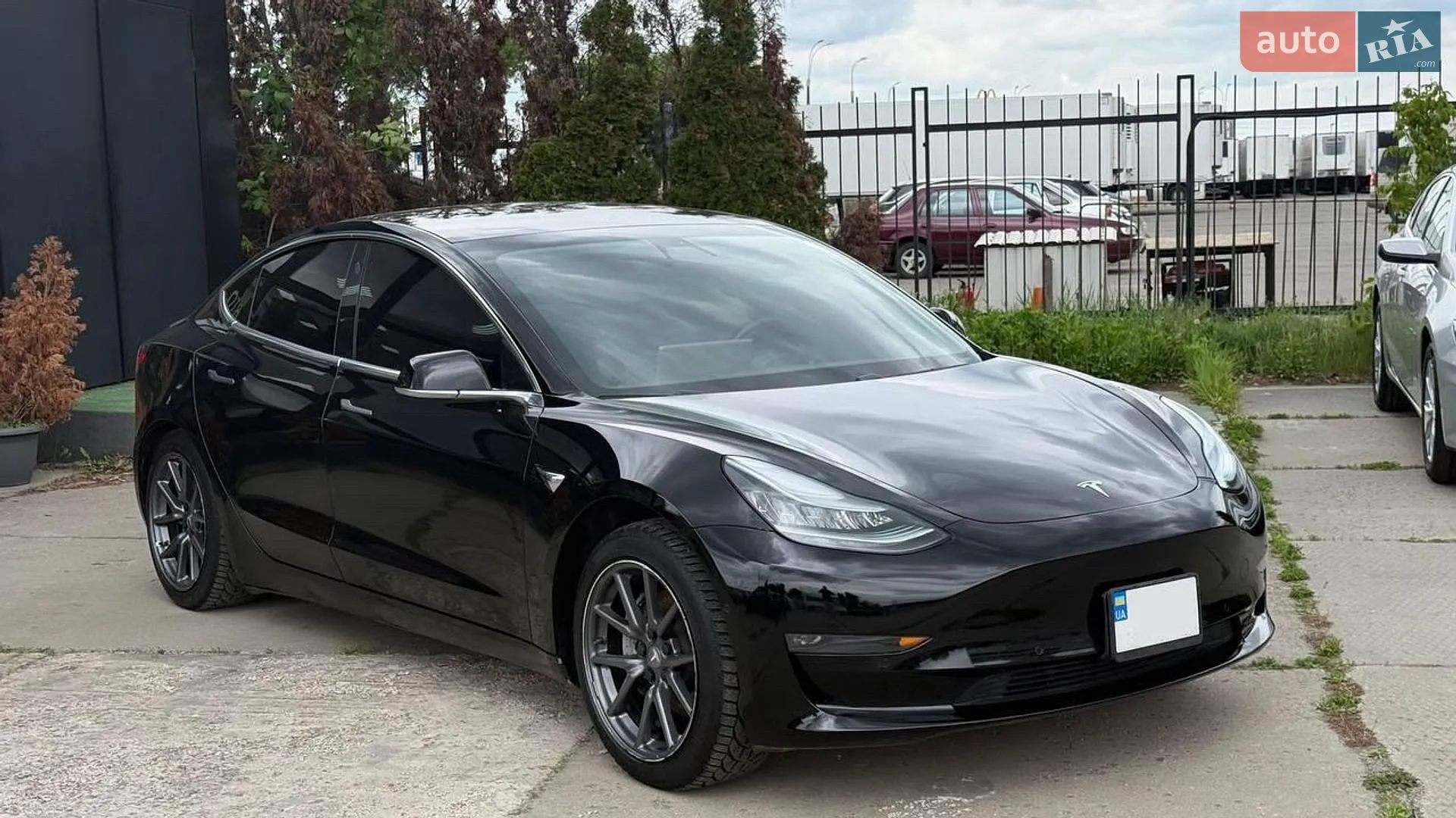 2019 Tesla Model 3 - мініатюра 3