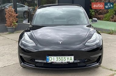 Седан Tesla Model 3 2019 в Киеве