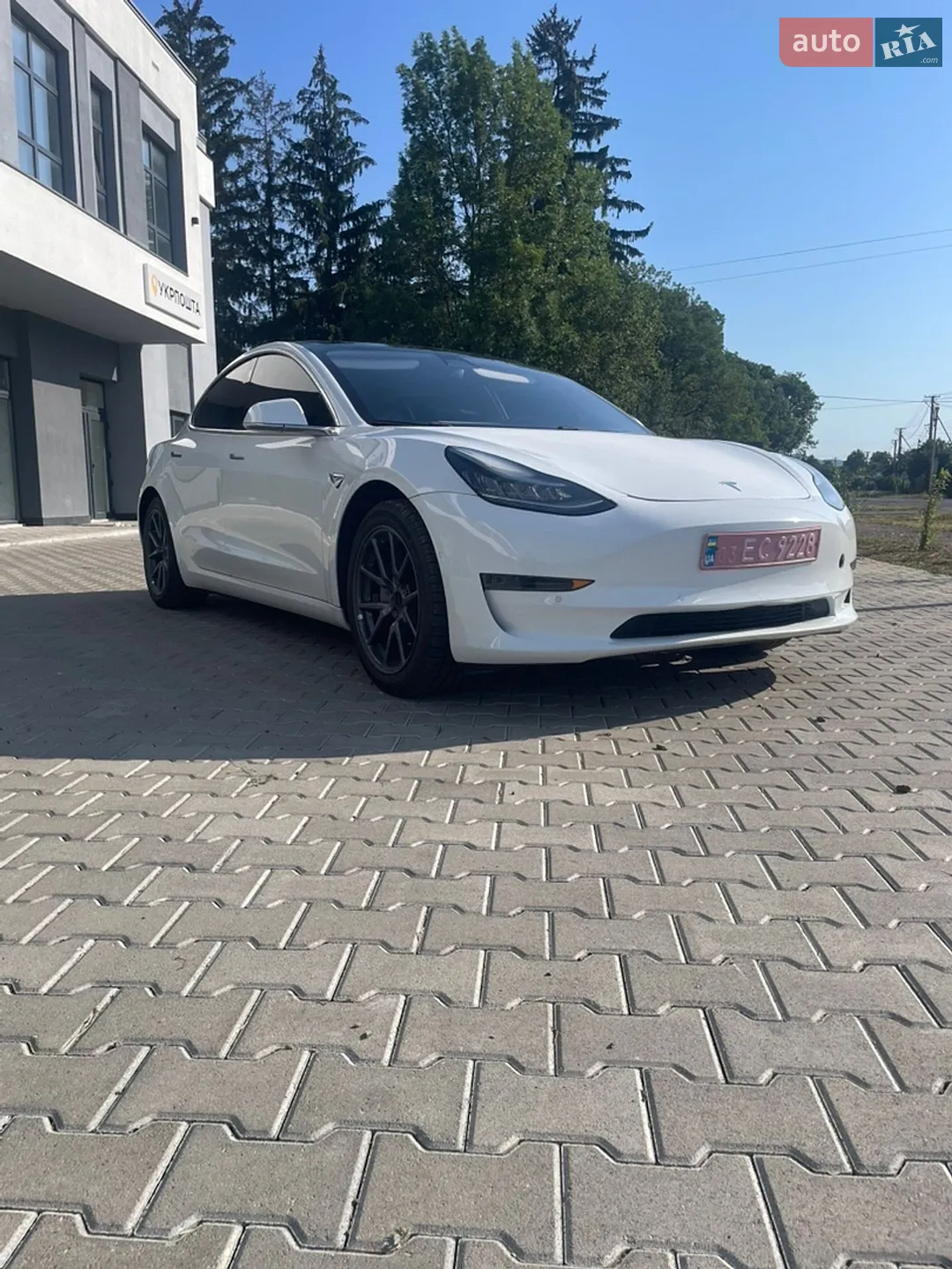 2020 Tesla Model 3 - мініатюра 3