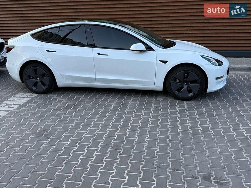 Седан Tesla Model 3 2023 в Києві фото 2 Седан Tesla Model 3 2023 в Києві