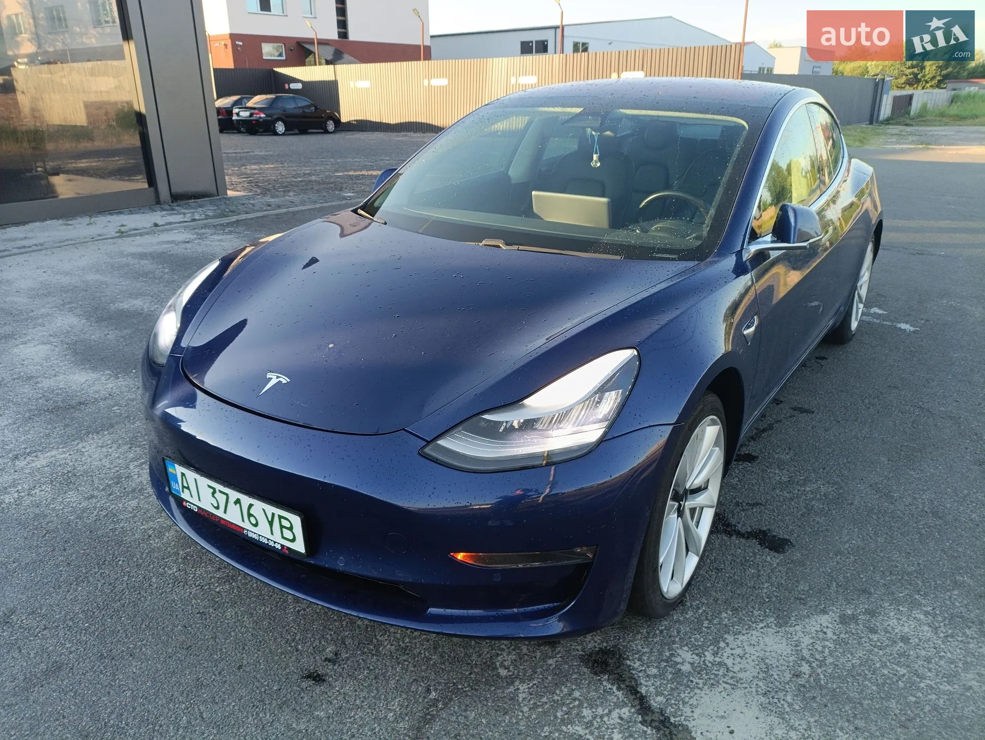 2019 Tesla Model 3 - мініатюра 3
