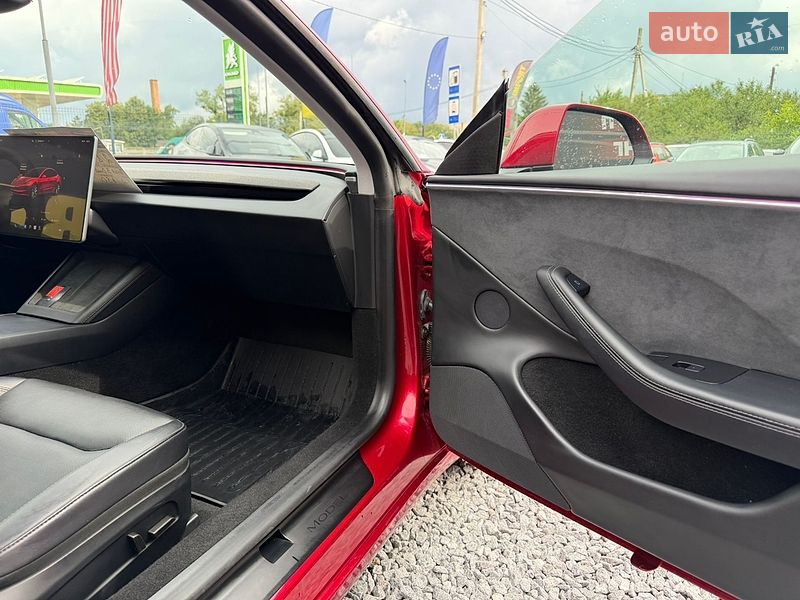 Седан Tesla Model 3 2024 в Стрые фото 27 Седан Tesla Model 3 2024 в Стрые