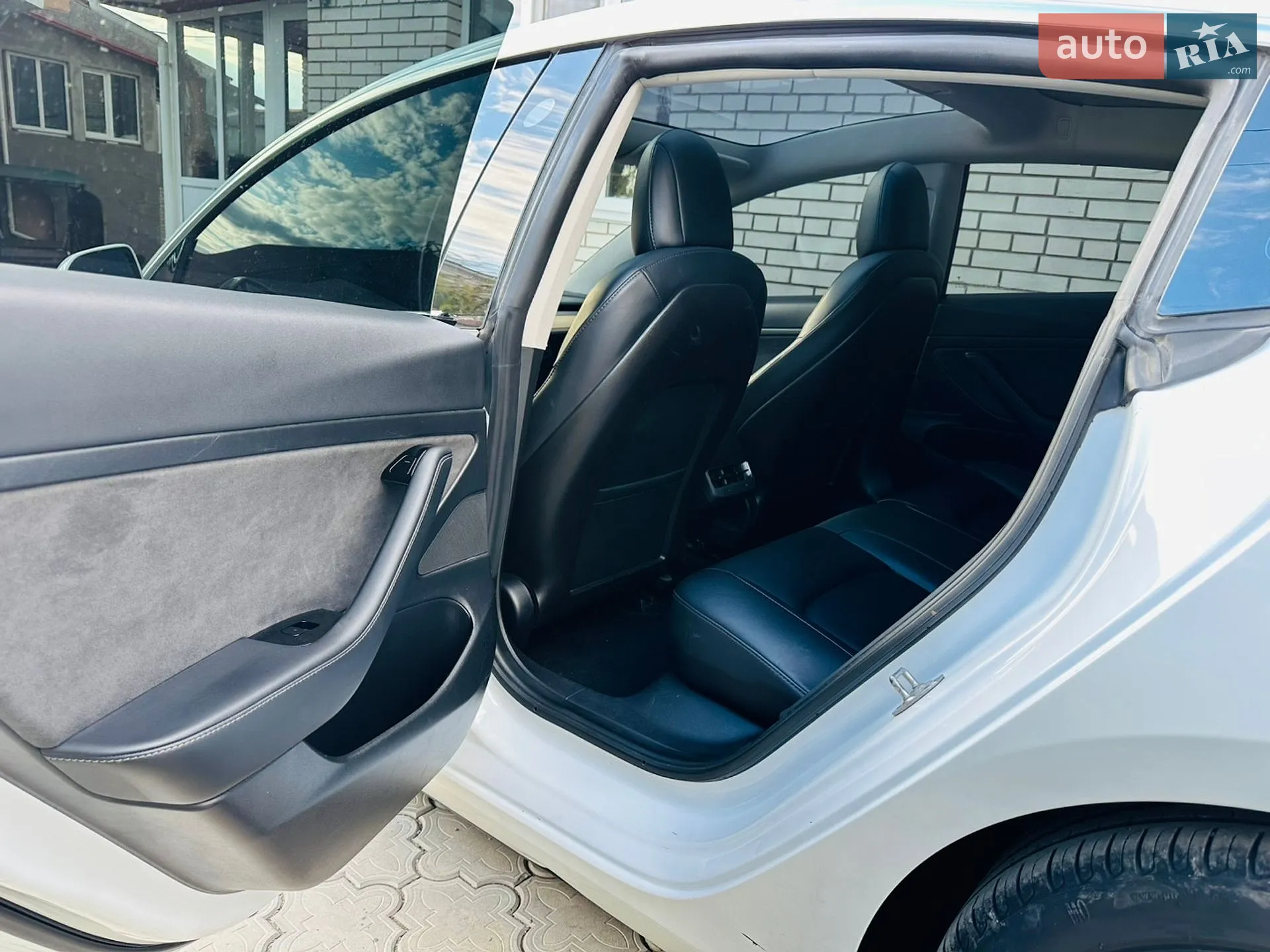 2020 Tesla Model 3 - мініатюра 7