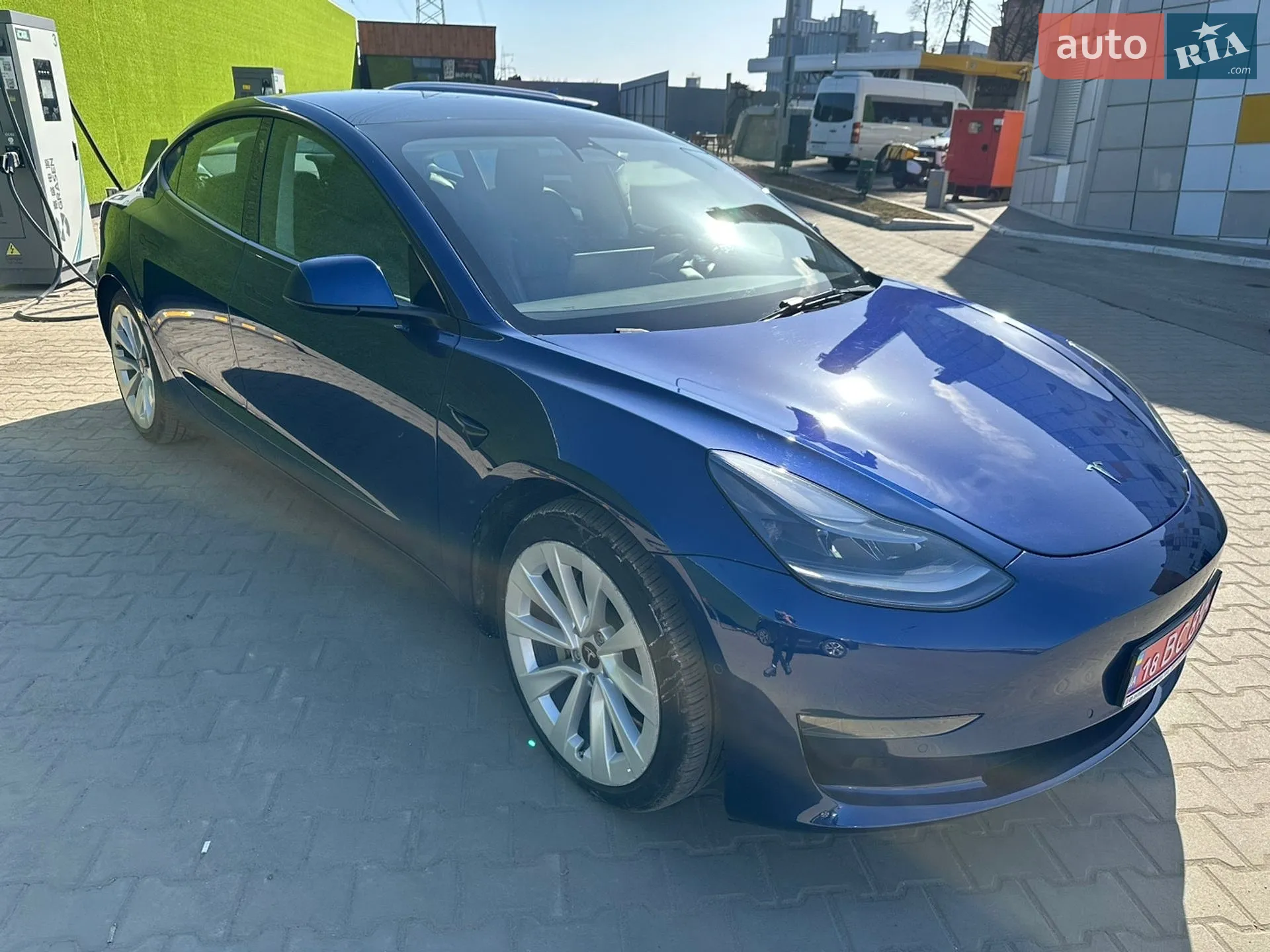 2022 Tesla Model 3 - мініатюра 4