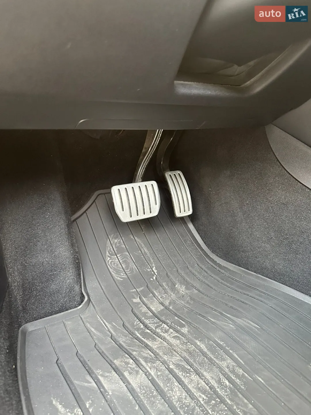 2020 Tesla Model 3 - мініатюра 33