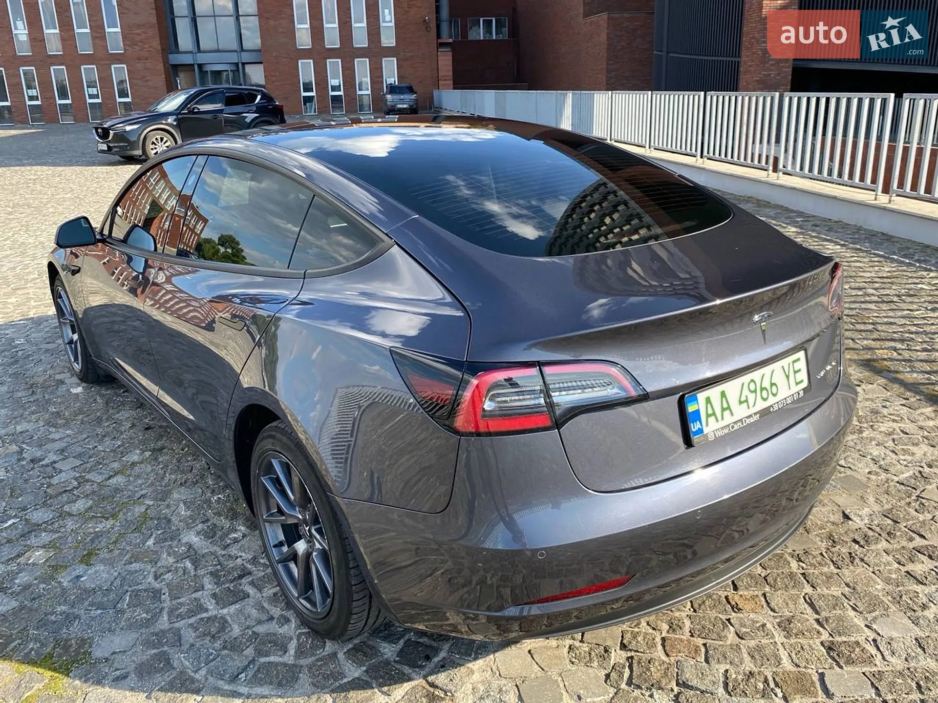 2021 Tesla Model 3 - мініатюра 5
