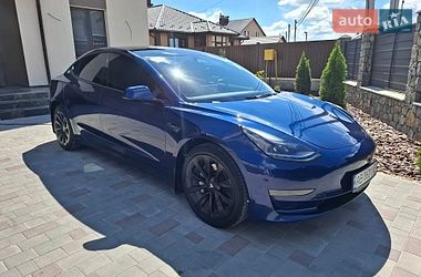 Седан Tesla Model 3 2022 в Вінниці