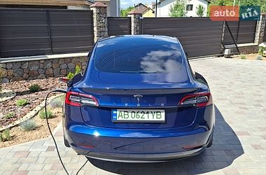 Седан Tesla Model 3 2022 в Вінниці