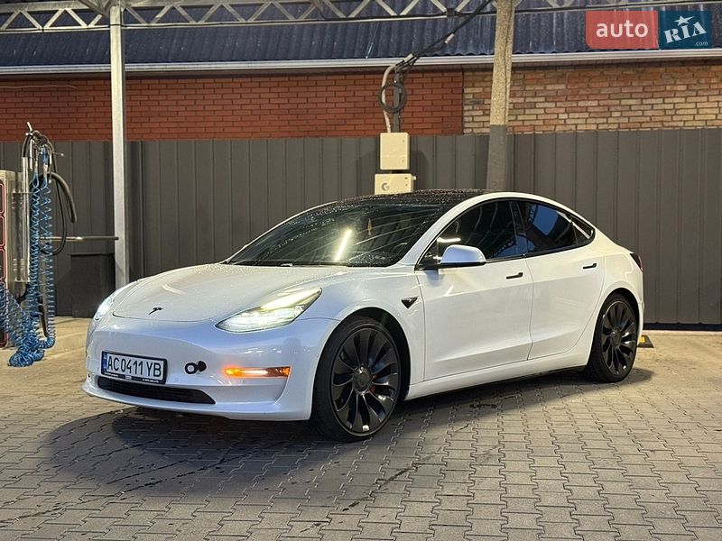 Tesla Model 3 2020 Tesla Model 3 2020