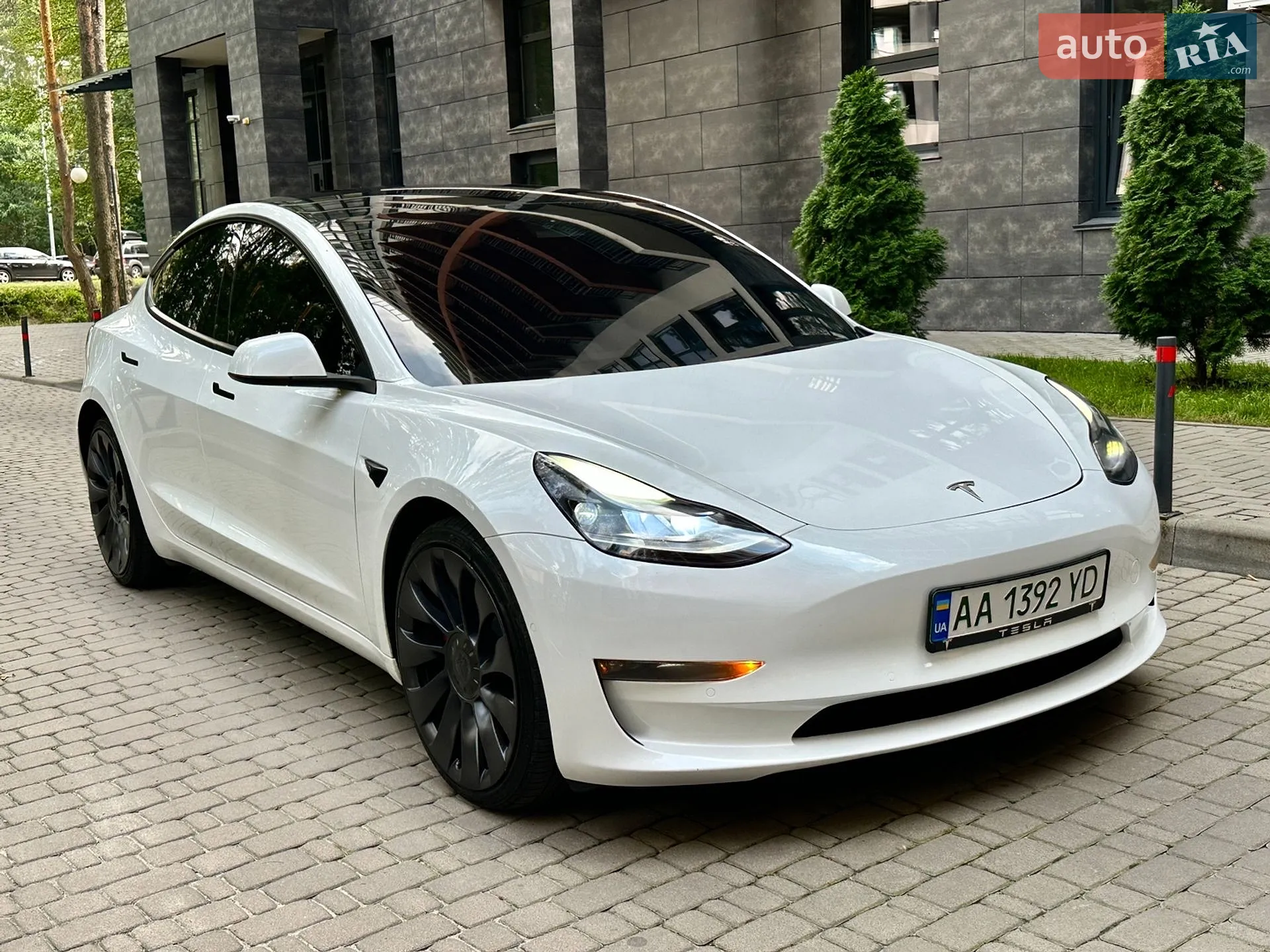 2022 Tesla Model 3 - мініатюра 4
