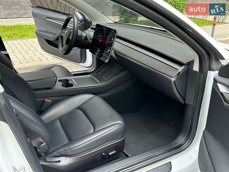 Седан Tesla Model 3 2022 в Броварах фото 50 Седан Tesla Model 3 2022 в Броварах