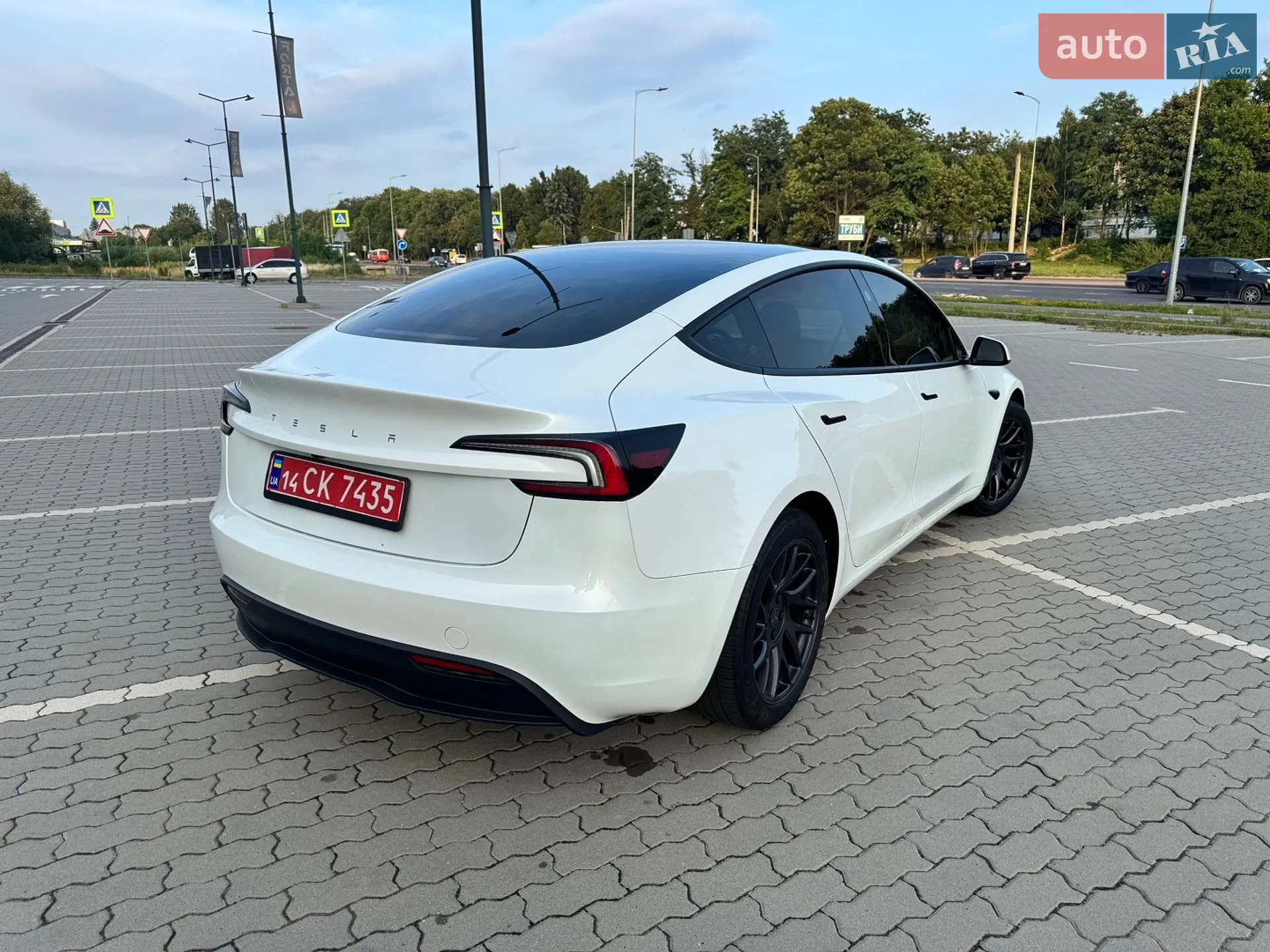 2024 Tesla Model 3 - мініатюра 6