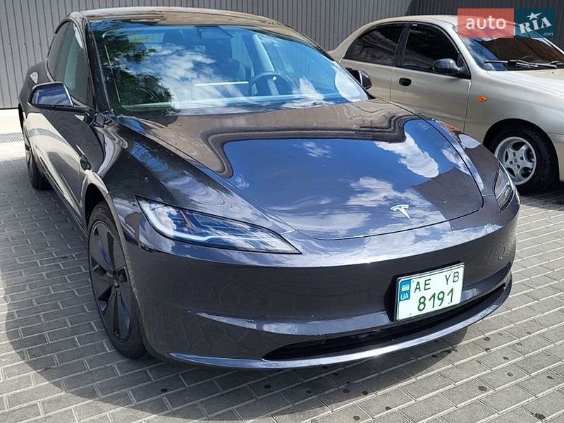 Седан Tesla Model 3 2025 в Никополе фото 2 Седан Tesla Model 3 2025 в Никополе