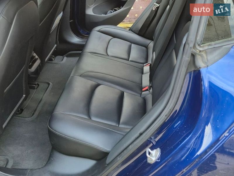 Седан Tesla Model 3 2021 в Солотвині фото 19 Седан Tesla Model 3 2021 в Солотвині