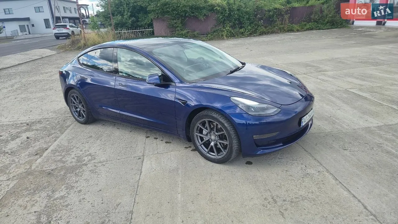 2022 Tesla Model 3 - мініатюра 13