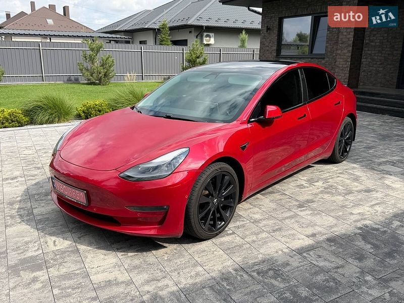 Tesla Model 3 2019