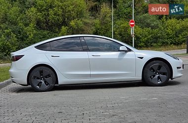 Седан Tesla Model 3 2021 в Тернополі