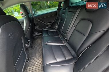 Седан Tesla Model 3 2021 в Тернополі