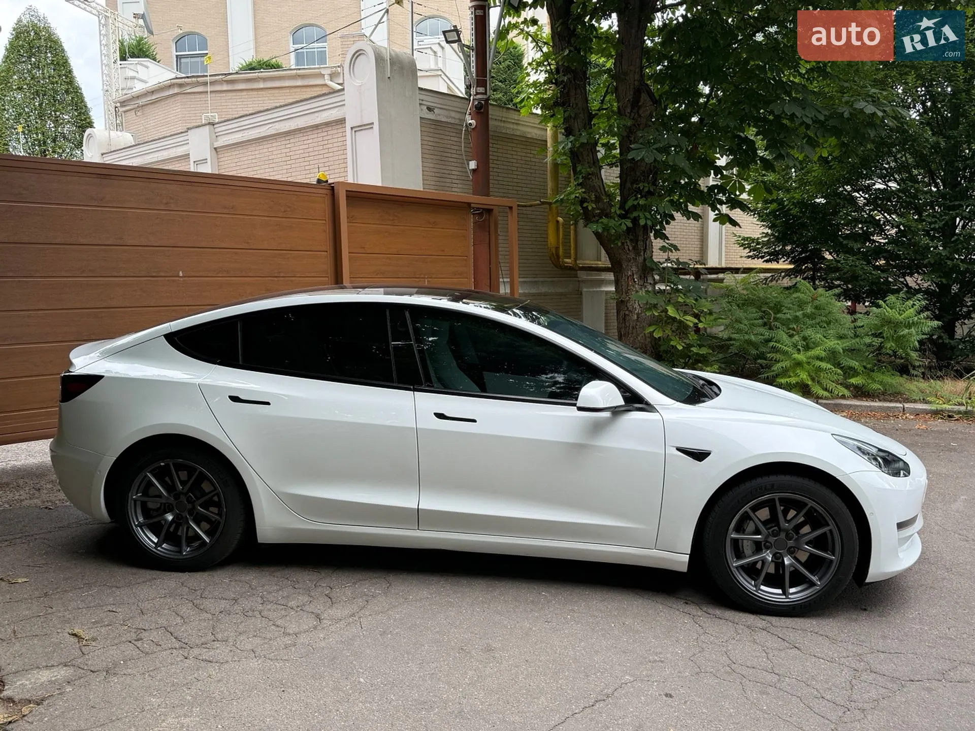 2020 Tesla Model 3 - мініатюра 3