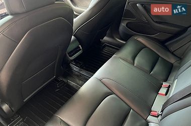 Седан Tesla Model 3 2021 в Барышевке