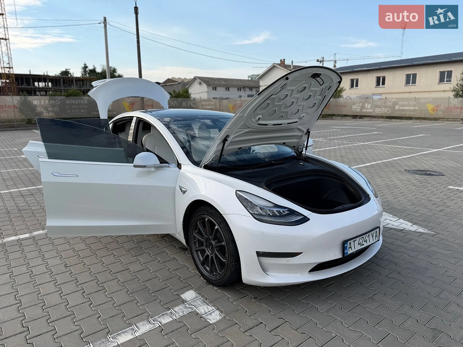 2019 Tesla Model 3 - мініатюра 12