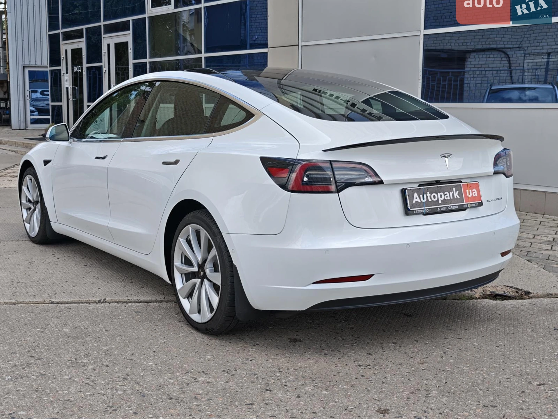 2019 Tesla Model 3 - мініатюра 8