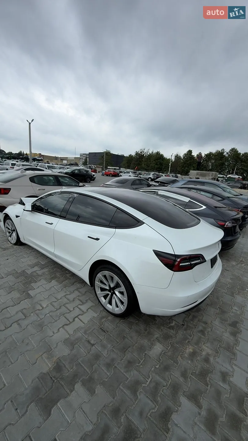 2022 Tesla Model 3 - мініатюра 3